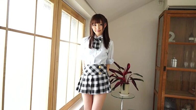 Arina 大胆過激アイドル！ 橋本ありな